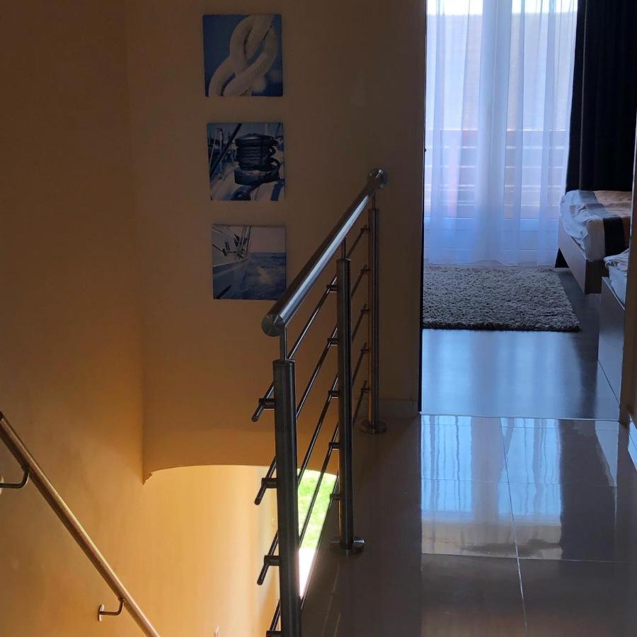 Bier-Lak Apartman House 71 بالاتوليلّي المظهر الخارجي الصورة