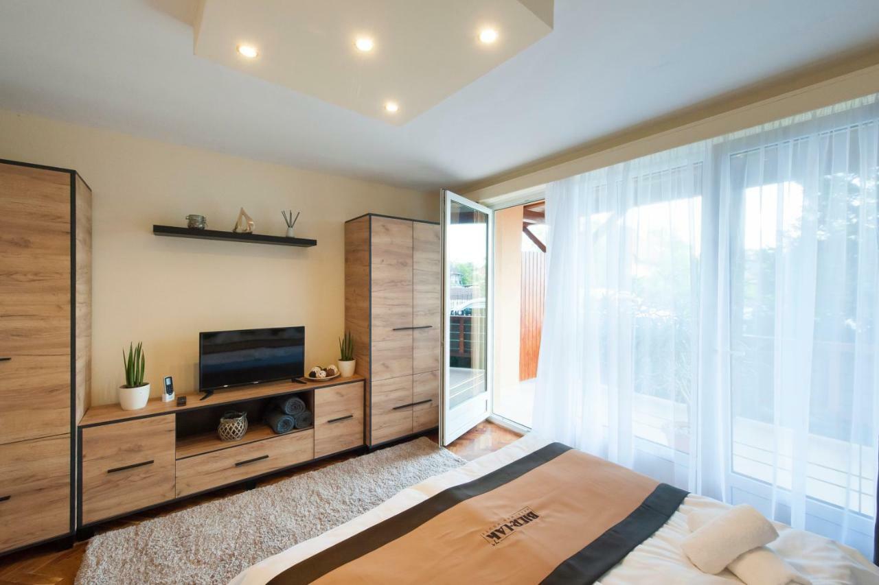 Bier-Lak Apartman House 71 بالاتوليلّي المظهر الخارجي الصورة