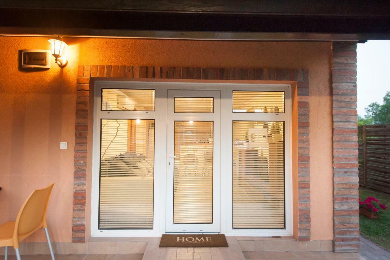 Bier-Lak Apartman House 71 بالاتوليلّي المظهر الخارجي الصورة